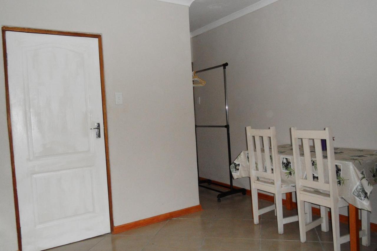 Garden Wing Apartman Upington Kültér fotó